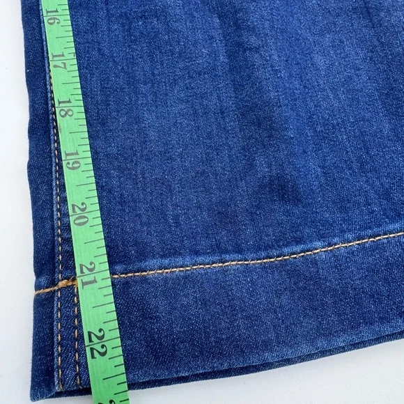 Torrid Cropped Wide Leg‎ High Rise Button-Fly Jeans, Dark Wash, Size 18 - Picture 10 of 12